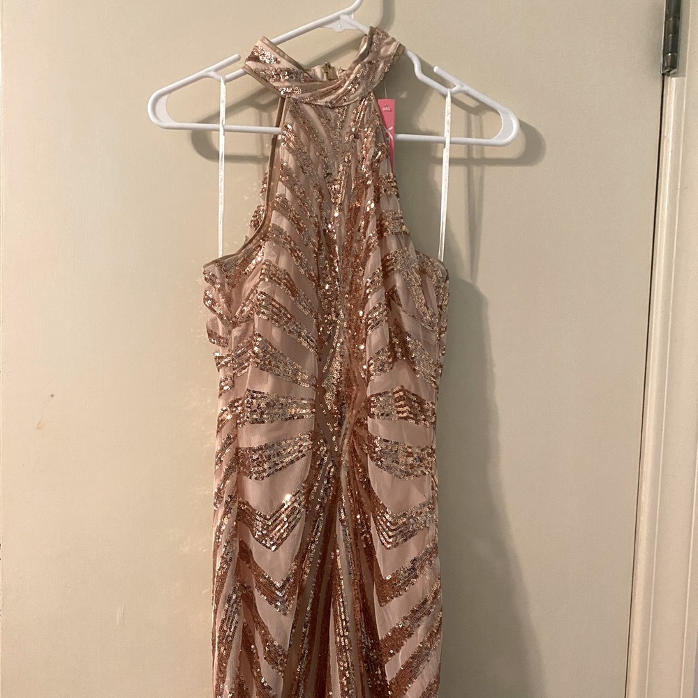 Women’s Dress - Picture 3 of 5